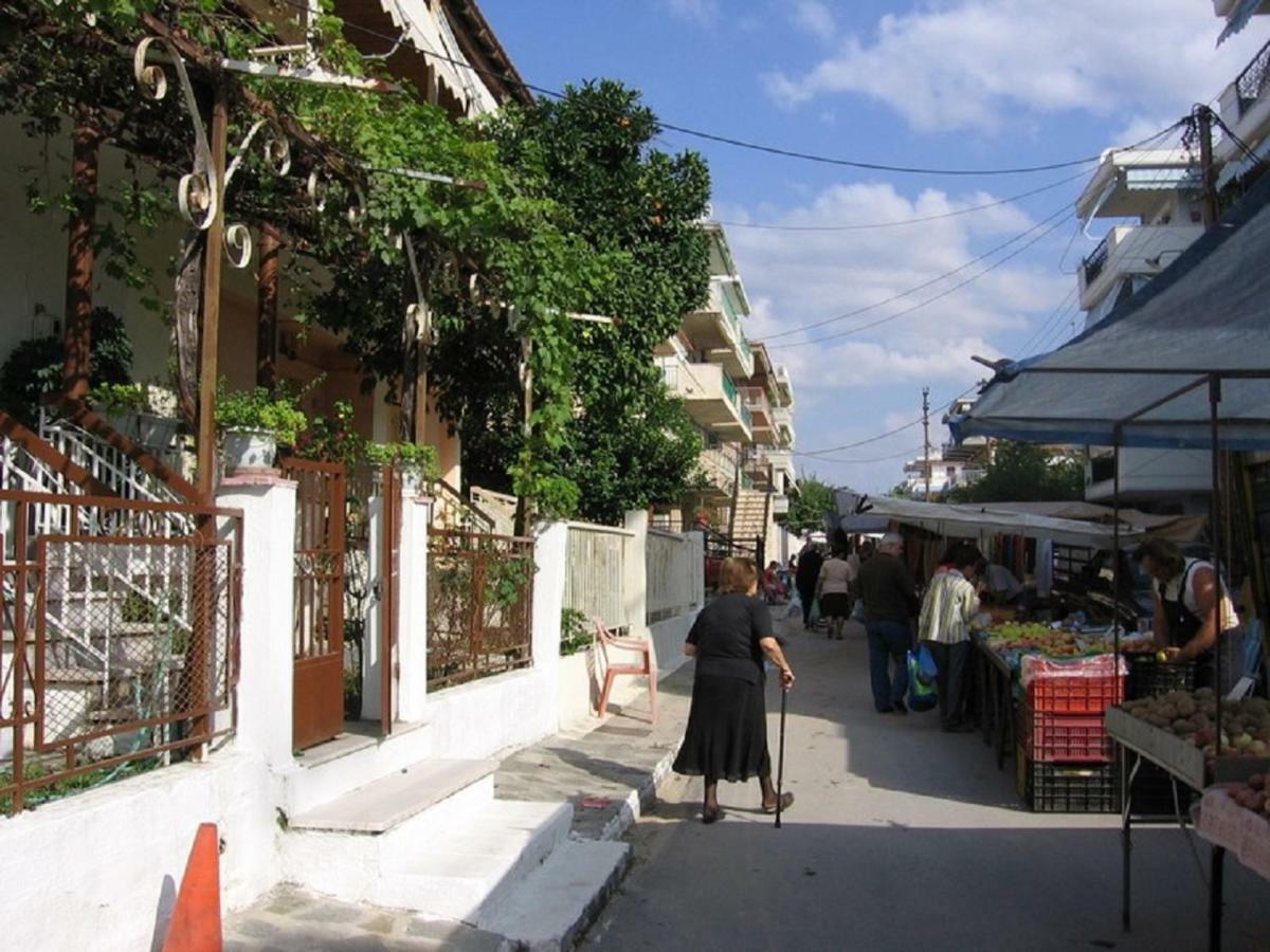Ferienhaus "Arizones", Nea Kallikratia, Chalkidiki Nea Kallikrateia Eksteriør billede